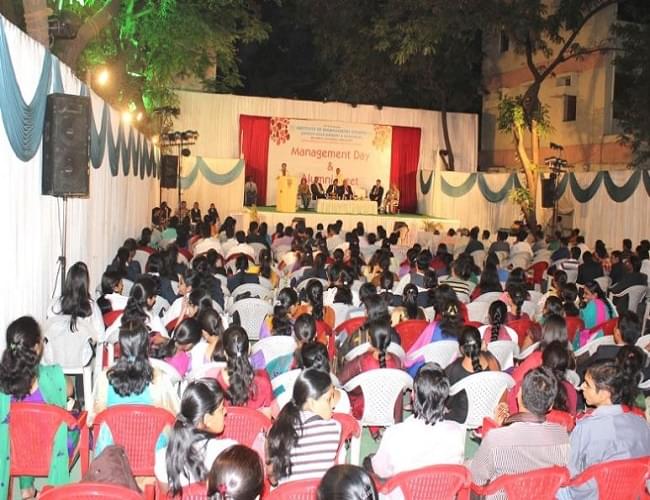Bharati Vidyapeeth University, Institute of Management and Entrepreneurship Development Pune Events photo 7