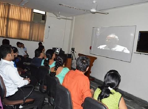 Delhi Institute of Advanced Studies New Delhi E-classroom photo 4