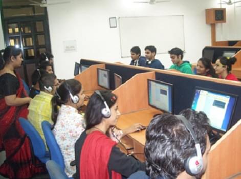 Delhi Institute of Advanced Studies New Delhi Language Lab photo 1