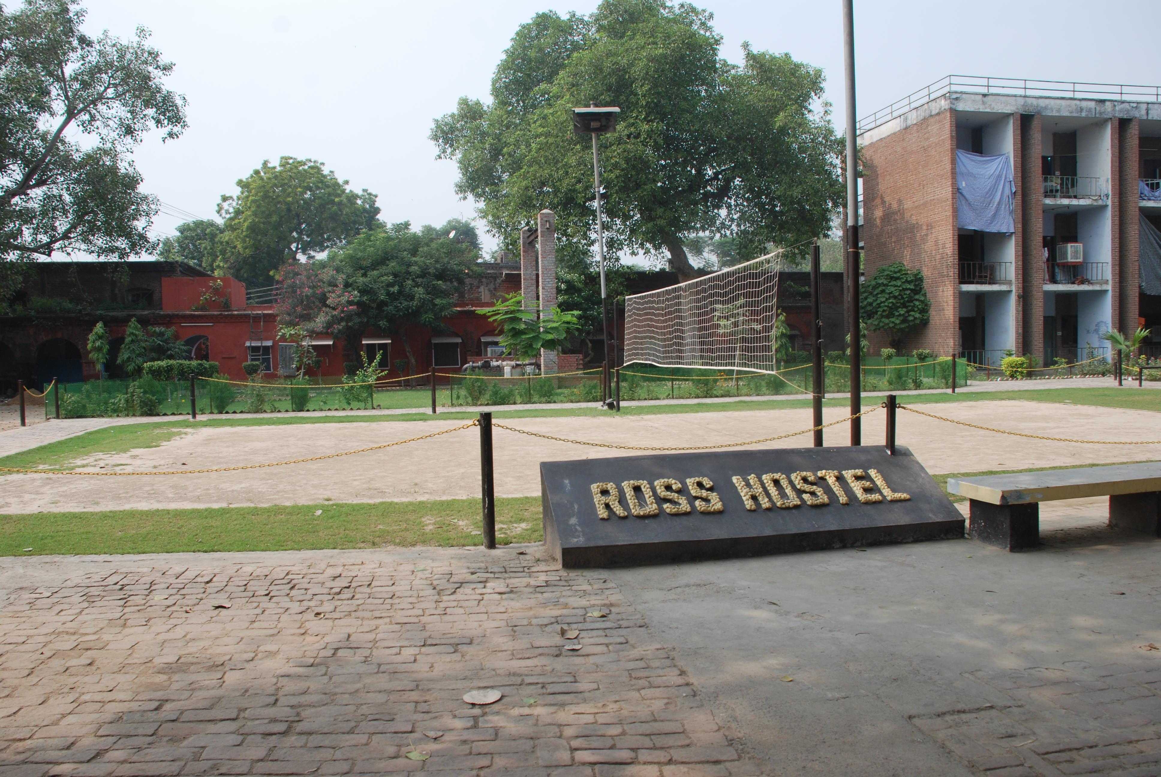 CMC Ludhiana Academic Building photo 3