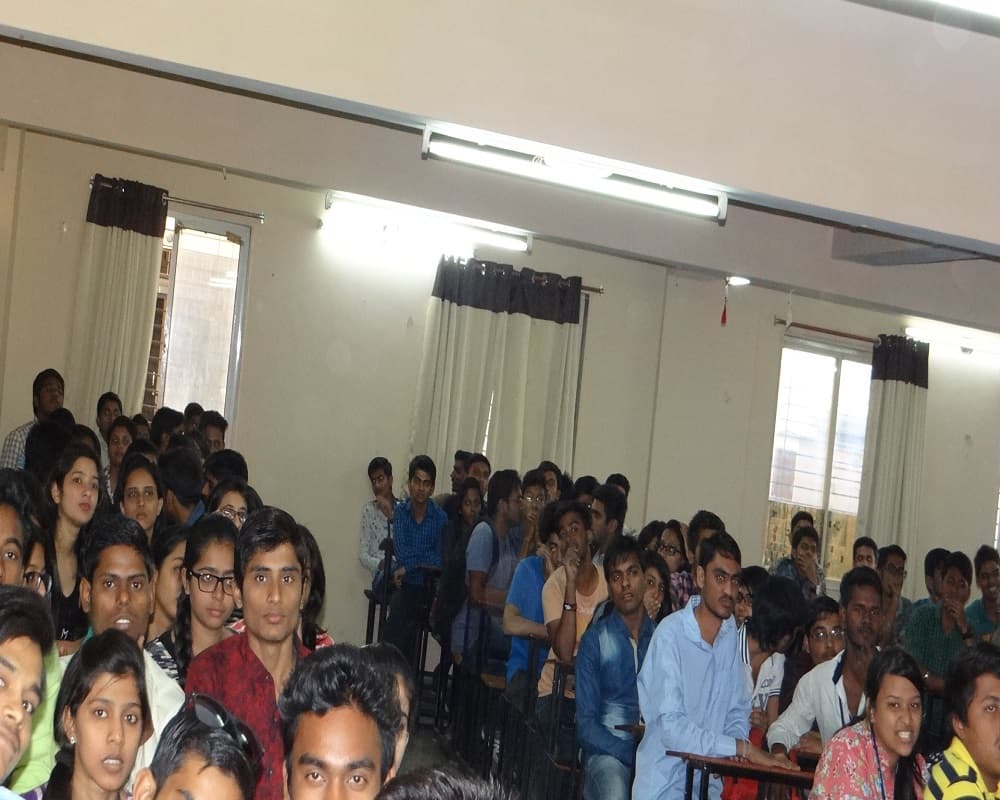 Bhagwan Mahavir College of Management Surat Event photo 2