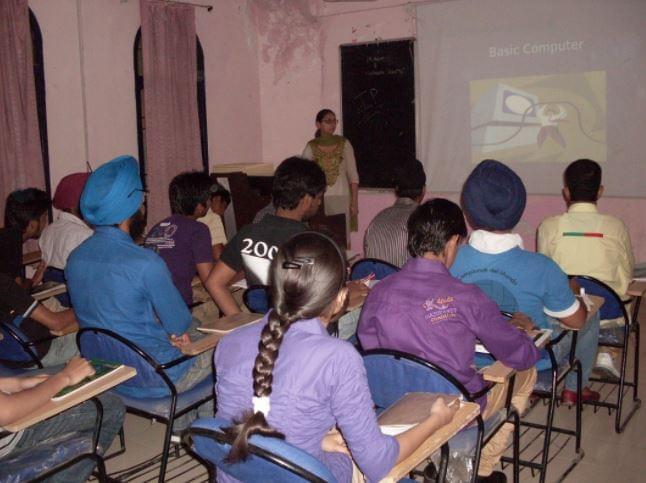 College of Management & Technology Patiala Facility photo 6