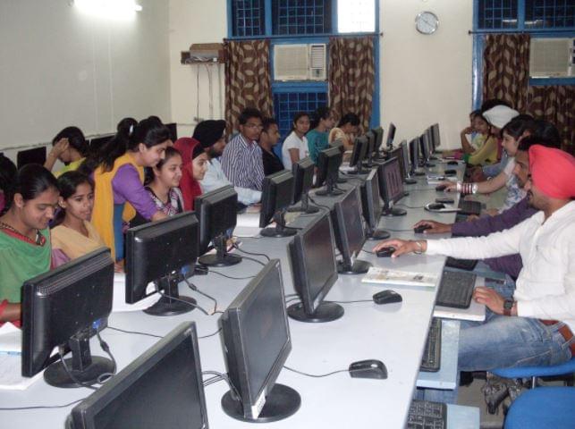College of Management & Technology Patiala Facility photo 7