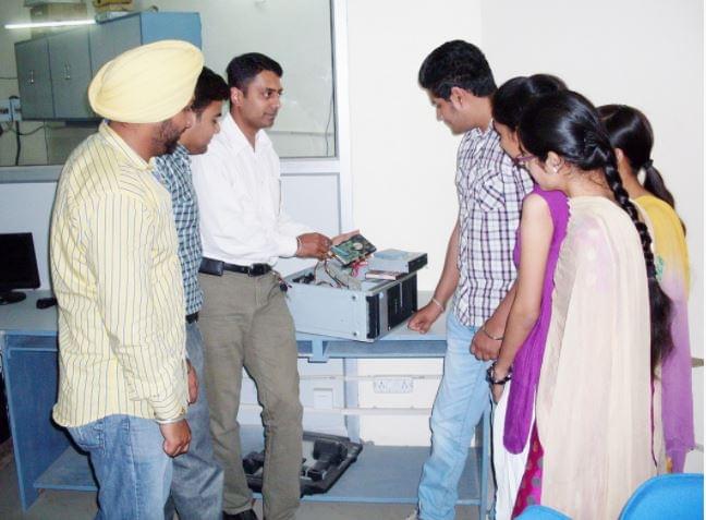 College of Management & Technology Patiala Facility photo 8