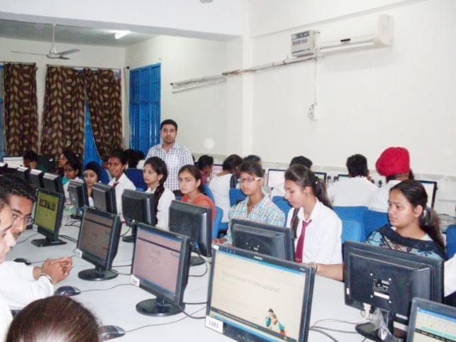 College of Management & Technology Patiala Facility photo 10