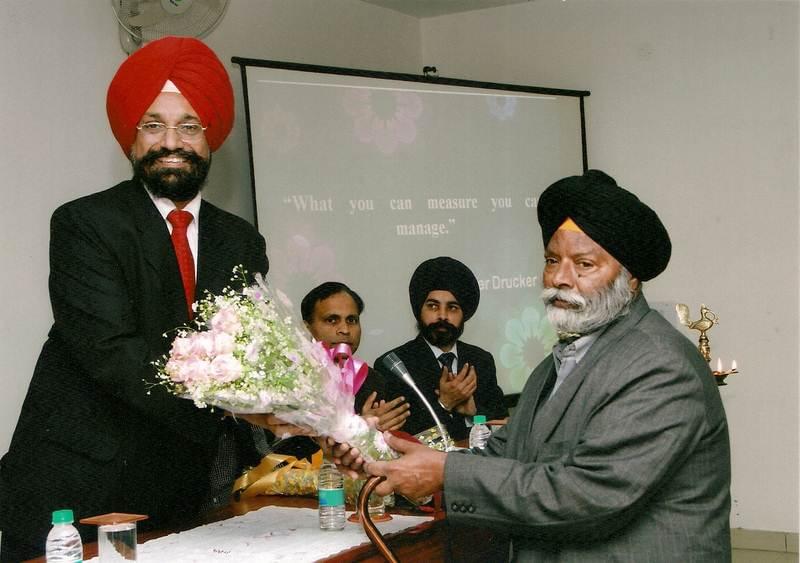 Gujranwala Guru Nanak Institute of Management and Technology Ludhiana Events photo 15