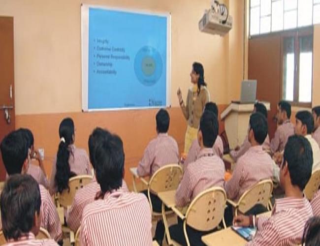 Guru Gram Business School Gurgaon Infrastructure photo 1