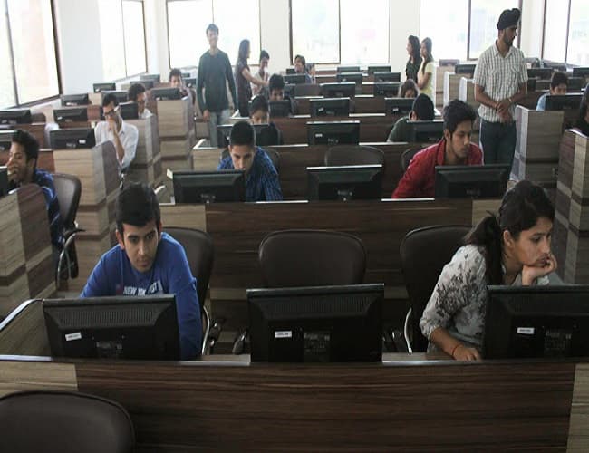 Graphic Era Hill University Bhimtal Campus, School of Management Nainital hostel photo 5