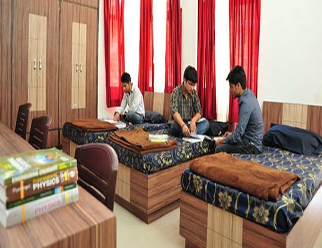 Graphic Era Hill University Bhimtal Campus, School of Management Nainital hostel photo 6