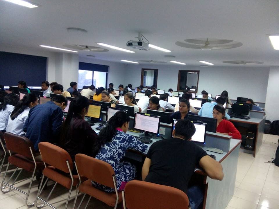 GLS University Ahmedabad Infrastructure photo 1