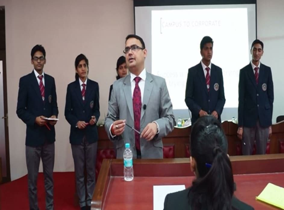 Graphic Era Hill University Dehradun Campus, School of Management Events photo 15