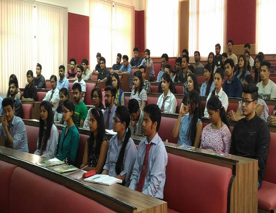 Graphic Era Hill University Dehradun Campus, School of Management Events photo 17