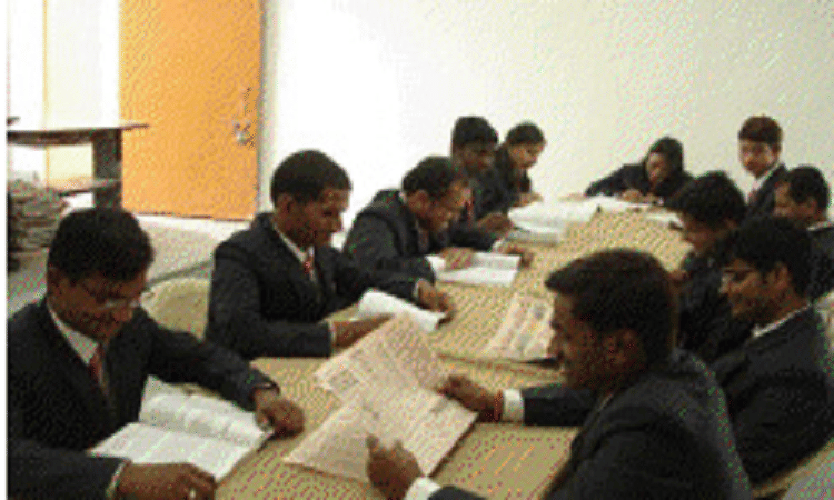 Institute Of Management Badnapur Facility photo 4