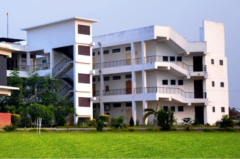 ISM Patna Academic Building photo 2