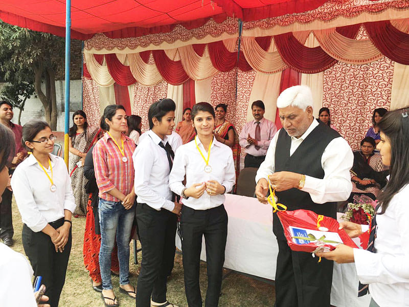 IME Sahibabad Sports photo 11