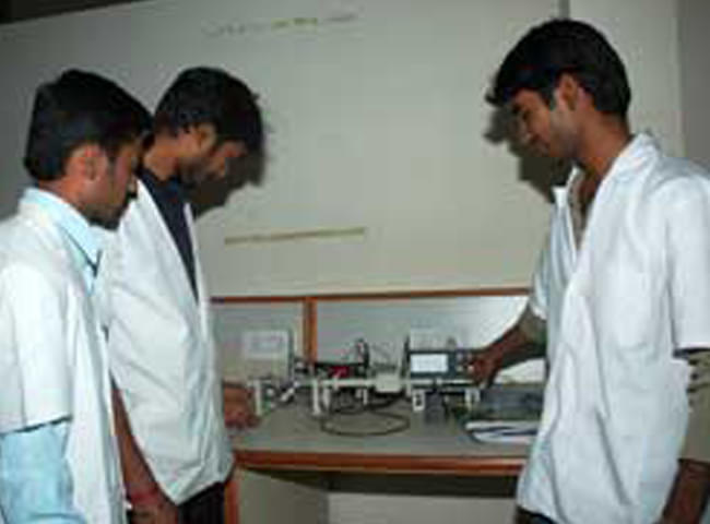 HMS Institute of Technology Tumkur Lab photo 3