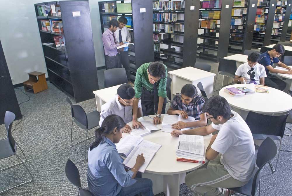 JRE School of Management Greater Noida Library photo 1