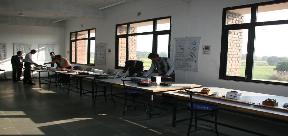 Abhay Memorial Trust Group of Institutions Allahabad Facilities photo 4