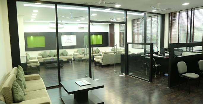 Lloyd Institute of Management and Technology Greater Noida Campus photo 9