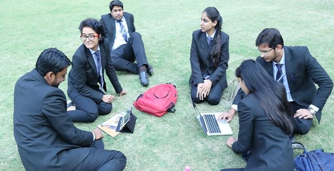 Lloyd Institute of Management and Technology Greater Noida Facility photo 8