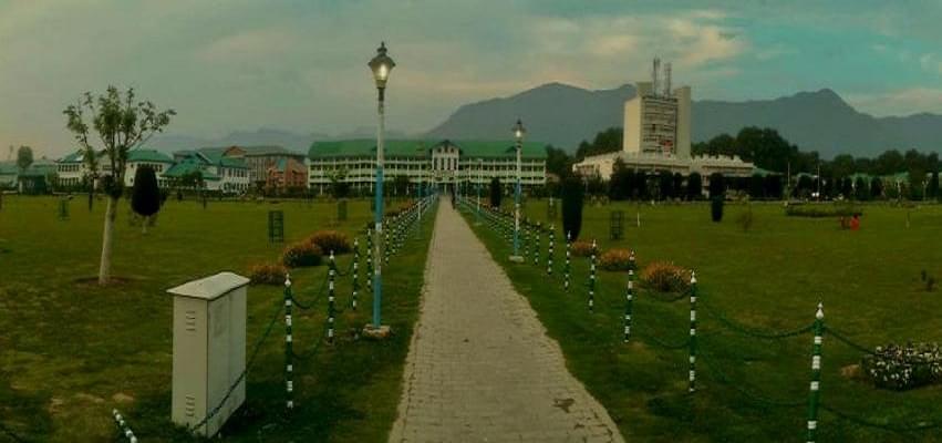 University of Kashmir Srinagar Academic Building photo 3