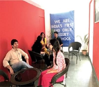 Luxury Connect Business School Gurgaon Campus photo 7