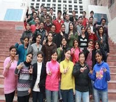 Madhu Vachaspati School of Management Kaushambi Campus photo 6