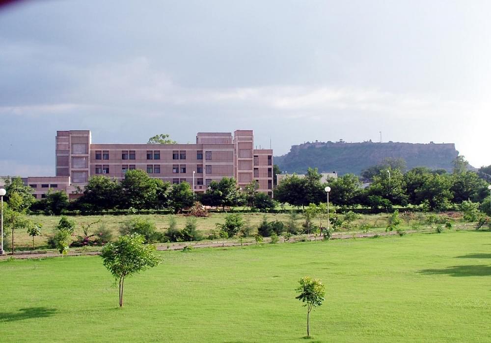 IIITM Gwalior Academic Building photo 1