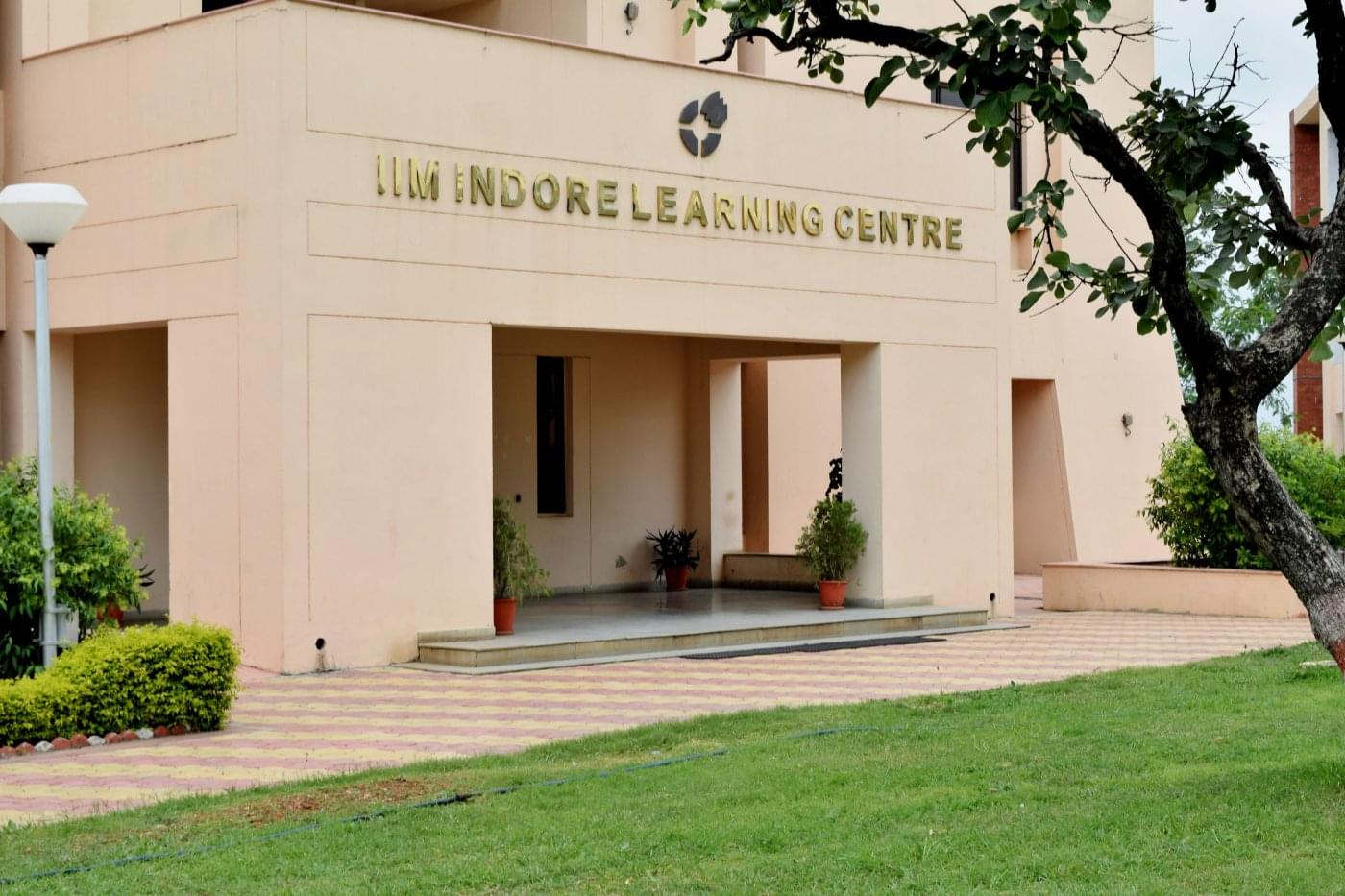 IIM Indore Library photo 8