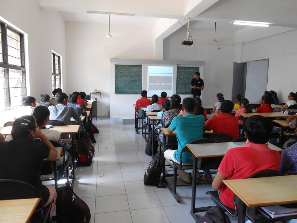 R. K. University, School of Pharmacy Rajkot Infrastructure photo 7