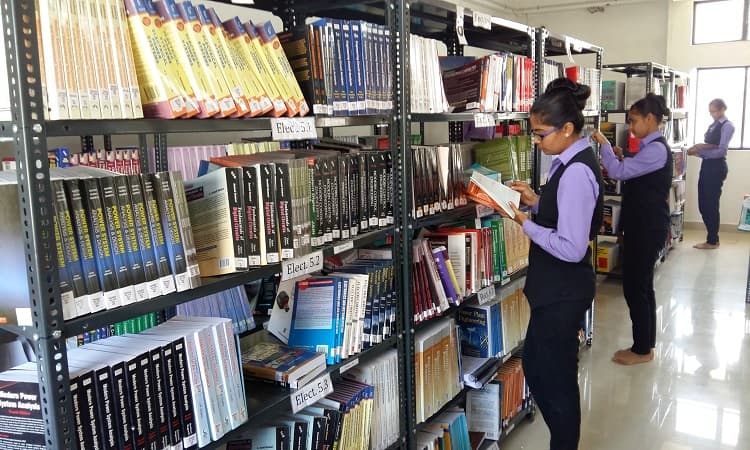 Smt. Shantaben HariBhai Gajera Engineering College Amreli Building & Infrastructure photo 5