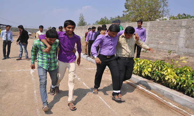 Smt. Shantaben HariBhai Gajera Engineering College Amreli Sports Activity photo 1