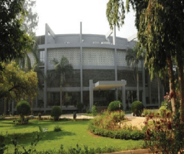 CMC Vellore Academic Building photo 8