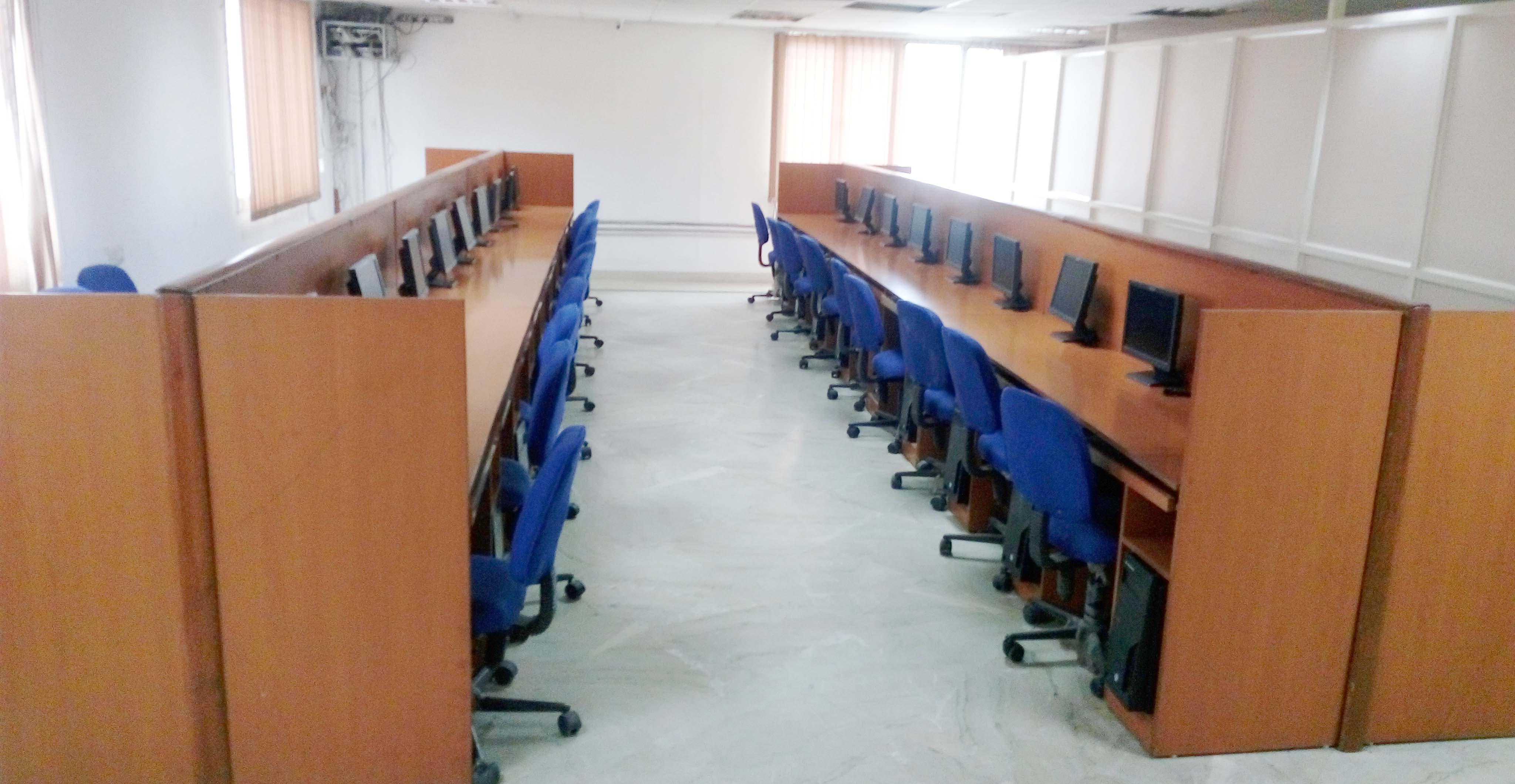 Periyar Management and Computer College New Delhi Infrastructure photo 2