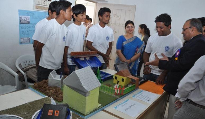 S G M English Medium College of Commerce and Management Vallabh Vidyanagar Events photo 7