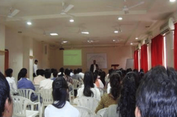 Western College of Commerce and Business Management Navi Mumbai Facility photo 4