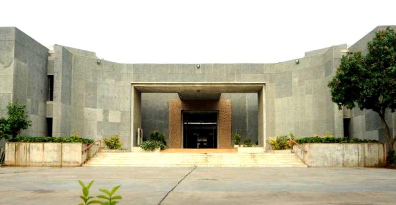 Shri Jairambhai Patel Institute of Business Management and Computer Applications Gandhinagar Campus photo 7
