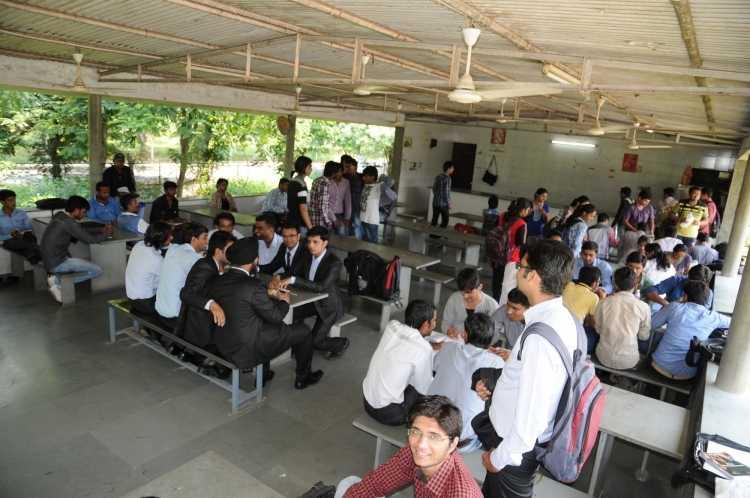 Shri Jairambhai Patel Institute of Business Management and Computer Applications Gandhinagar Facility photo 10