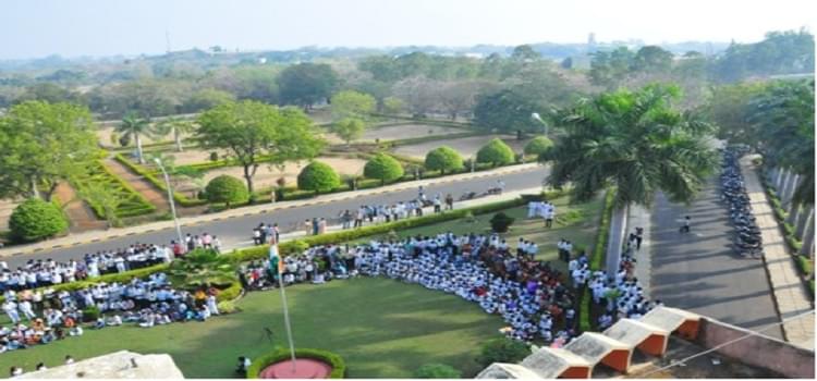 Gulbarga University Campus photo 5
