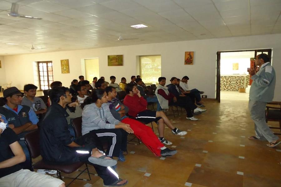 Institute of Marketing & Management New Delhi Team Building Camp photo 10