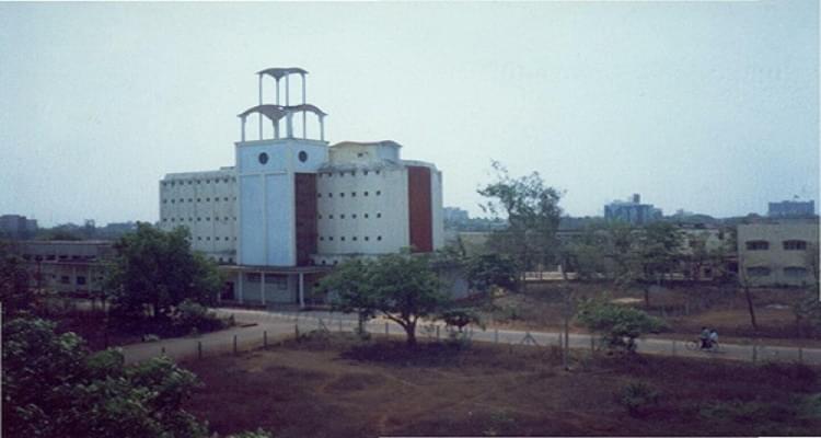 Utkal University Bhubaneswar Academic Building photo 3