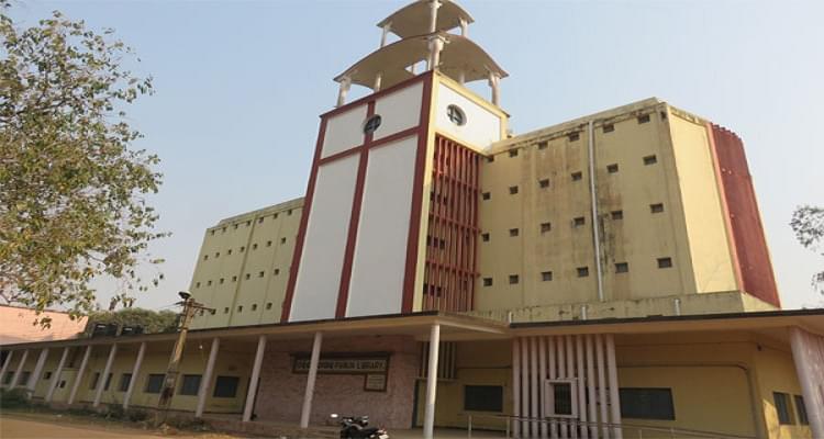 Utkal University Bhubaneswar Academic Building photo 4