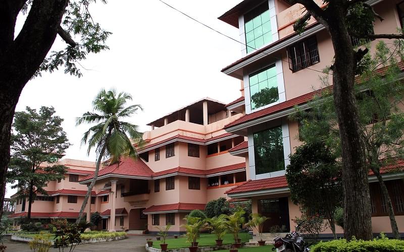 Mannam Ayurveda Cooperative Medical College Pandalam Pathanamthitta Campus photo 2