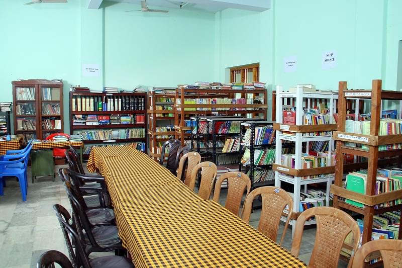 Mannam Ayurveda Cooperative Medical College Pandalam Pathanamthitta Infrastructure photo 6