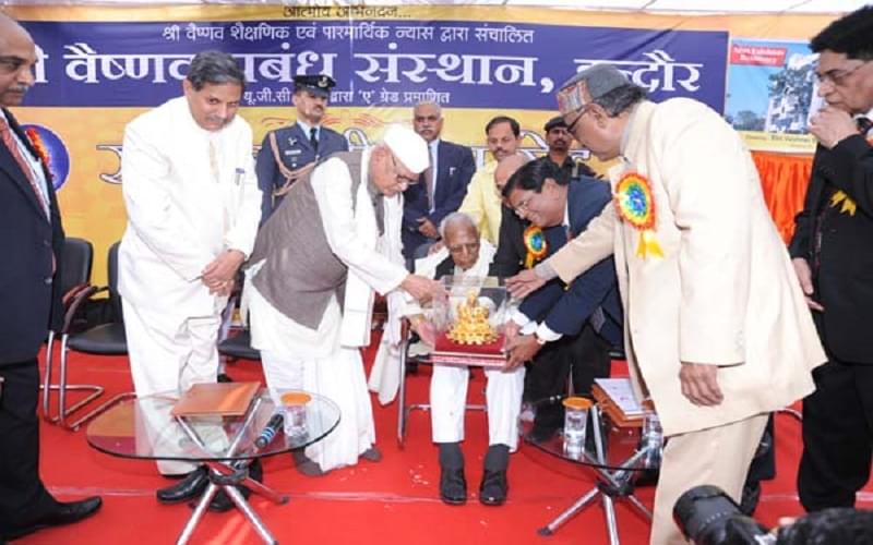 Shri Vaishnav Institute of Management and Science Indore Events photo 3