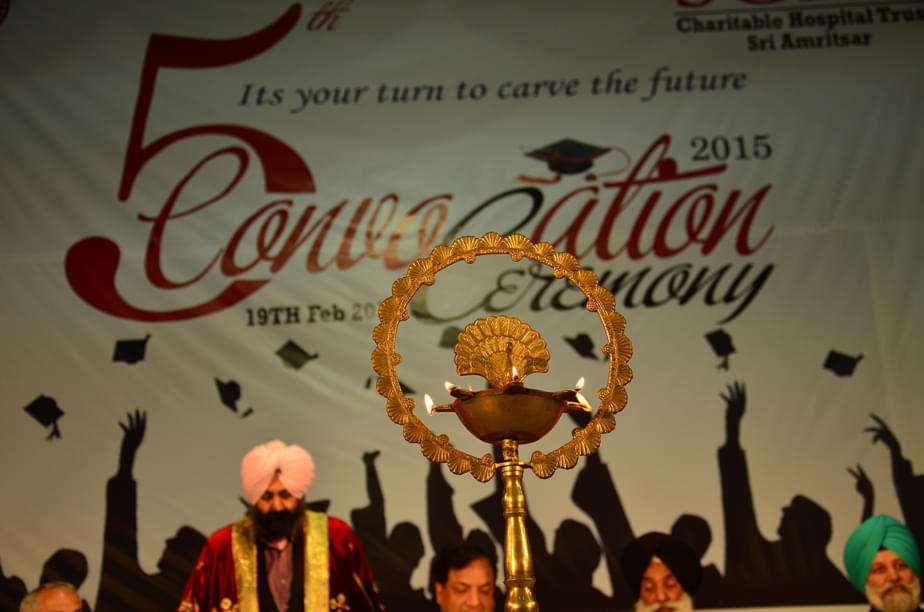 Sri Guru Ram Das Institute of Medical Sciences & Research Amritsar Convocation photo 16