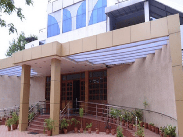Dayanand College of Law Latur Building & Infrastructure photo 2