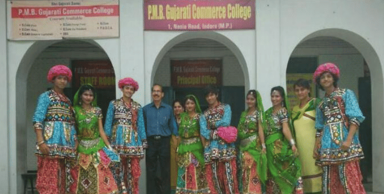 Parikh Manilal Baldevdas Gujarati Commerce College Indore Events photo 6