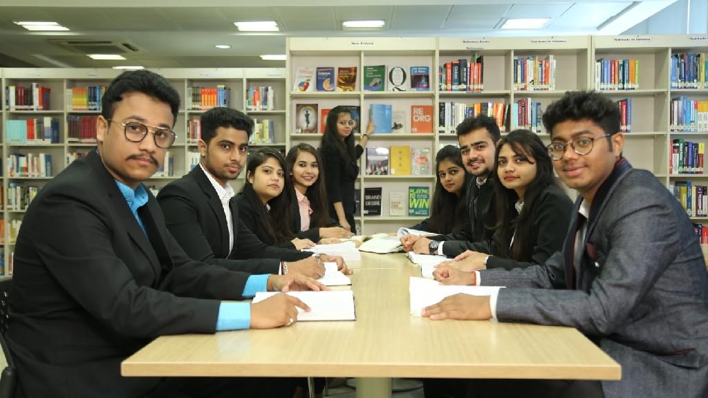 Durgadevi Saraf Institute of Management Studies Mumbai Campus photo 7