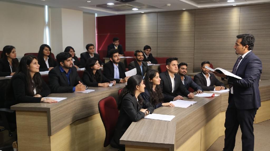 Durgadevi Saraf Institute of Management Studies Mumbai Campus photo 9